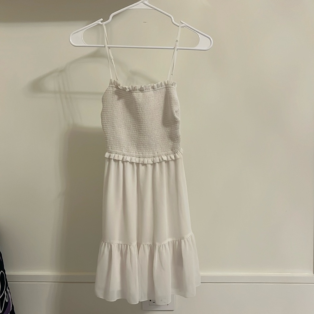 Aritzia, Wilfred Temptedt Linen Sleevless mini dress